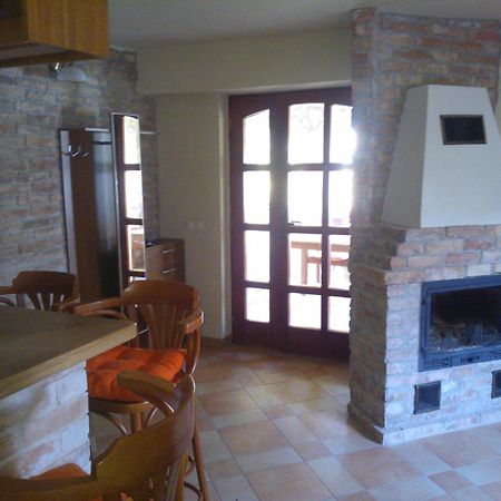 Mediterrán Apartmanház Szántód Quarto foto