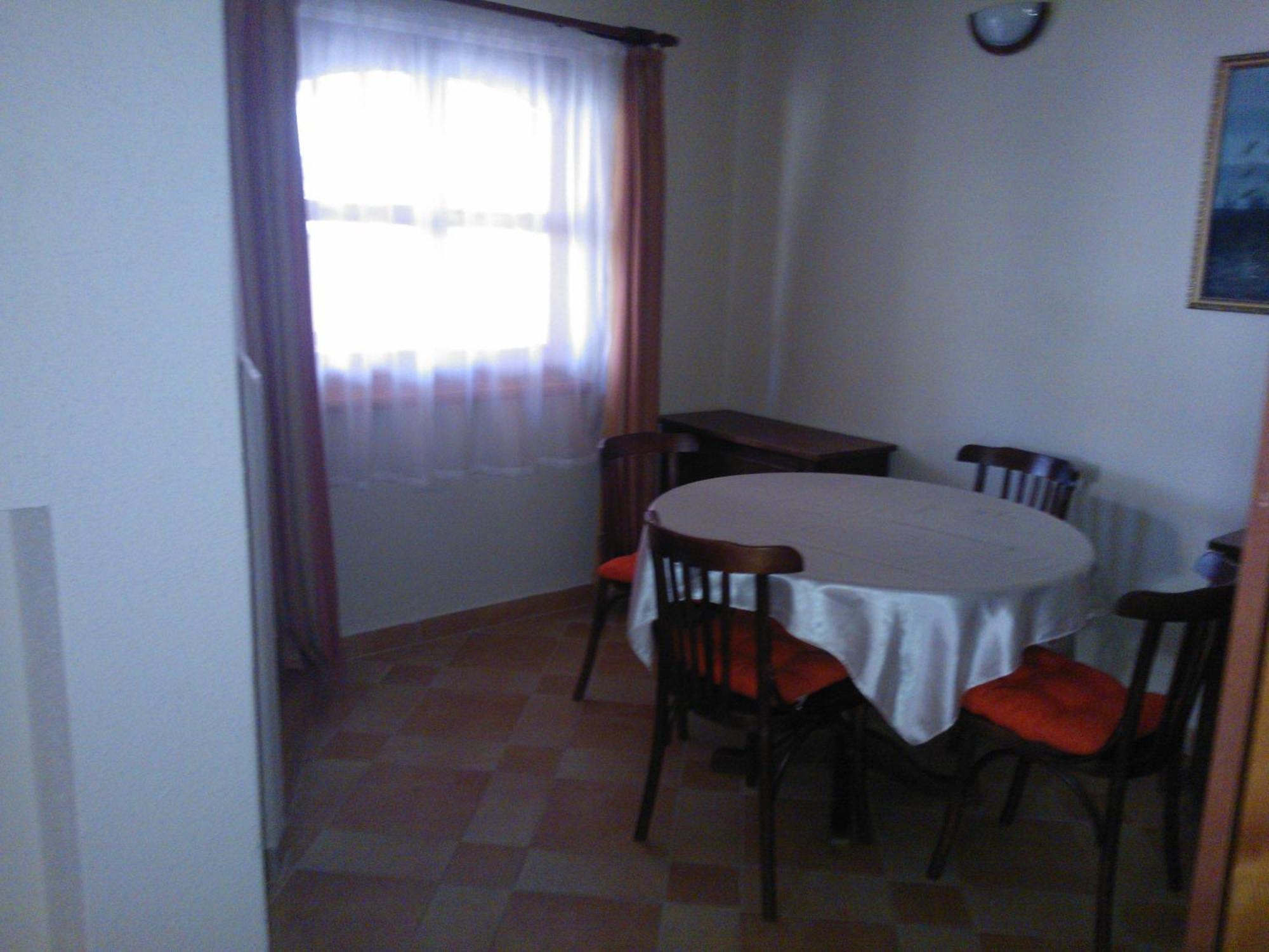 Mediterrán Apartmanház Szántód Quarto foto